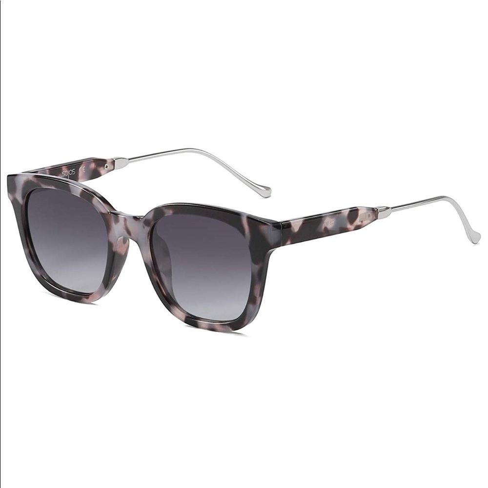 Mirrored Lens Sunglasses